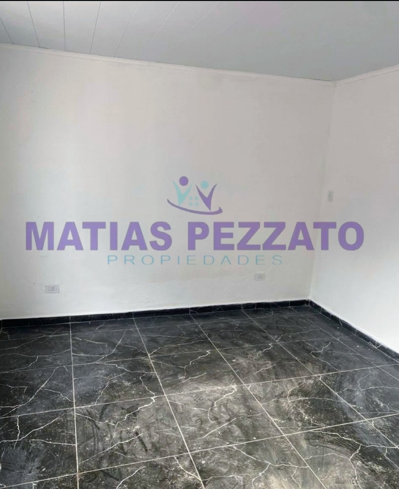Casa en calle 34 e/ 15 y 165