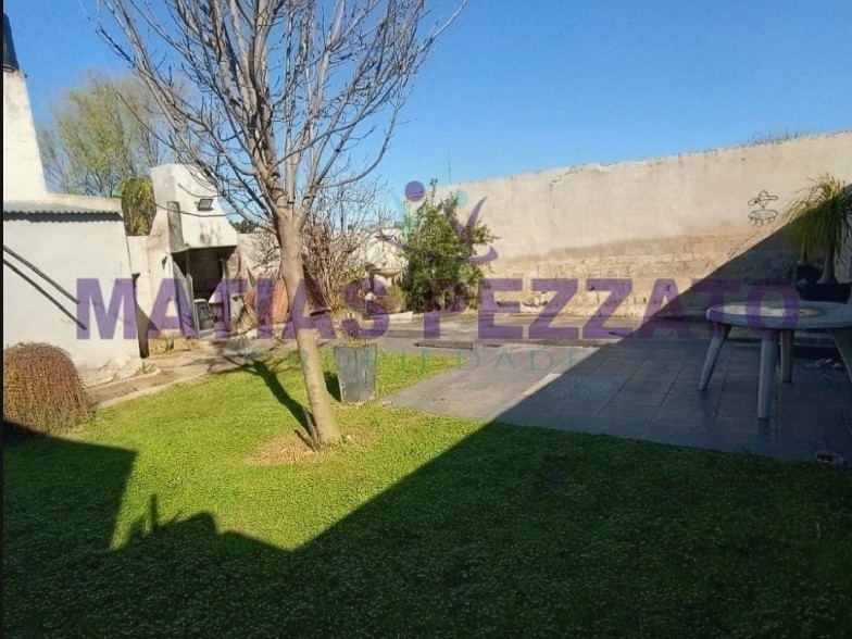 Casa en calle 20 e/15 y 1612