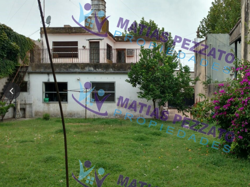 Casa en calle 10 e/ 31 y 328