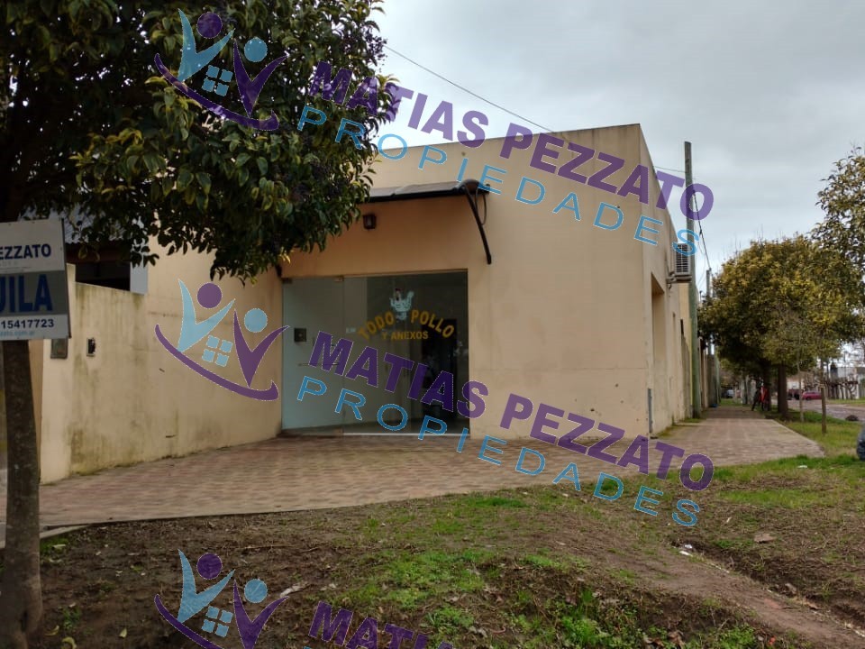 Local en calle 18 y 21