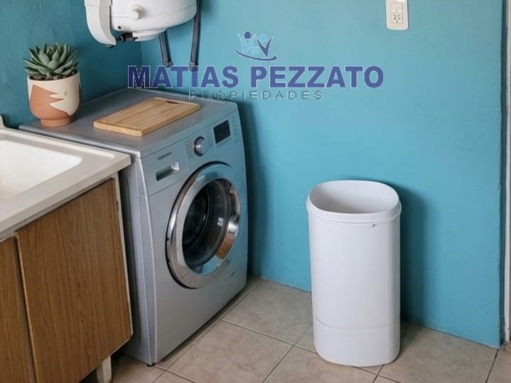 Doble casa en 41 e/ 5 y 65