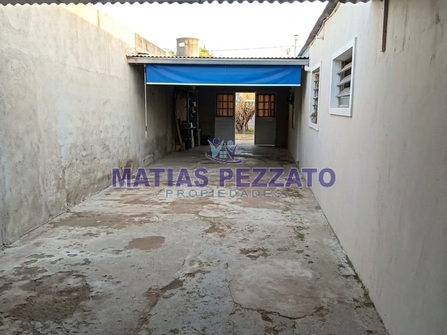 Doble casa en 41 e/ 5 y 611