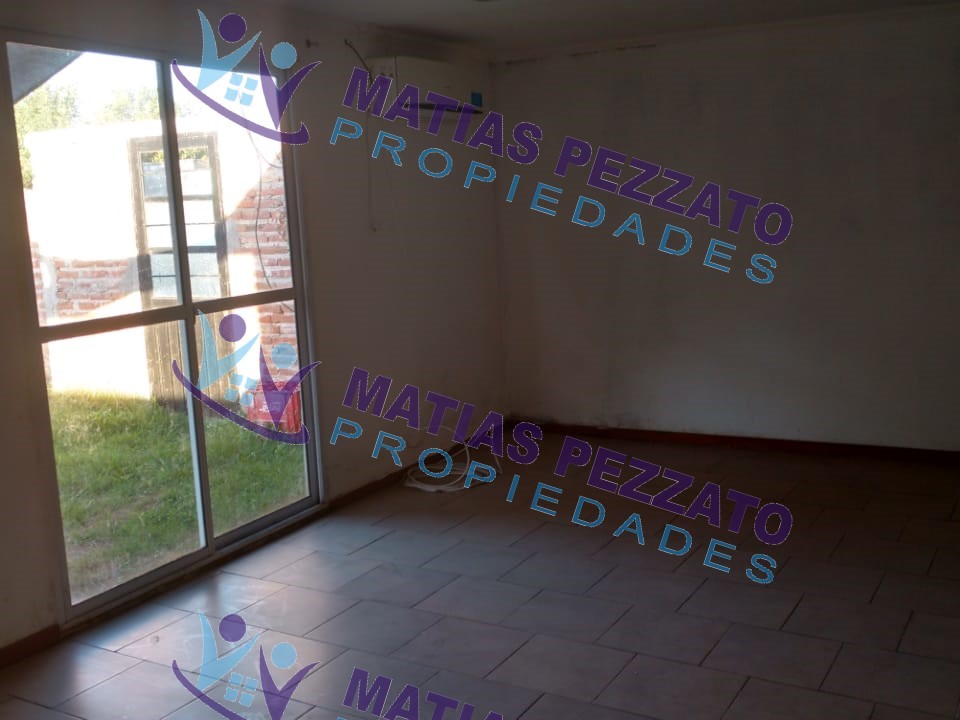 Casa en calle 12 e/37 y 388