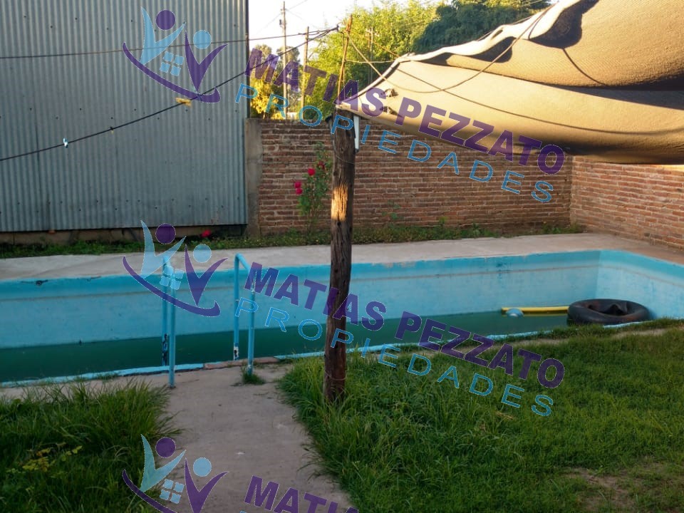 Casa en calle 12 e/37 y 3810