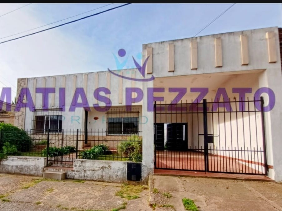 Casa en calle 26 e/4 y 5