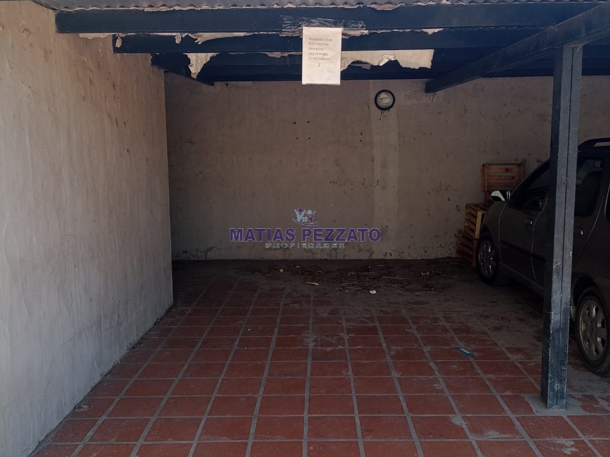 Cochera en calle 30 e/17 y 182