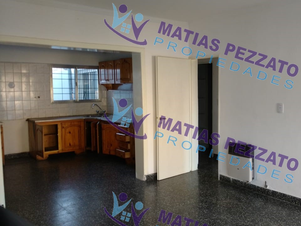 Casa en calle 33 e/ 5 y 62