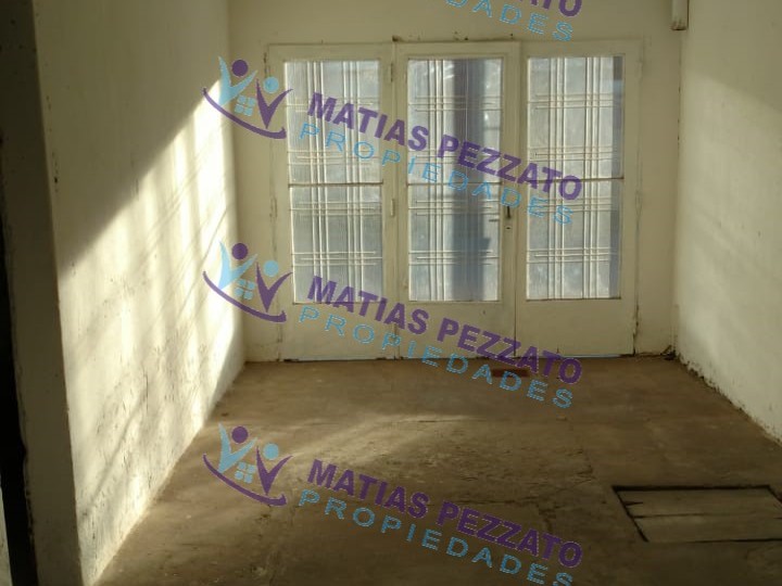 Casa en calle 33 e/ 5 y 67