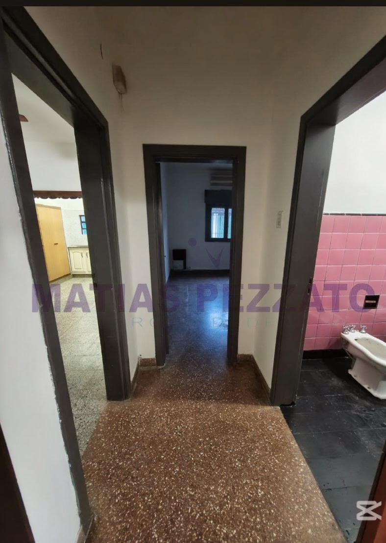 Casa en calle 34 e/ 6 y 74