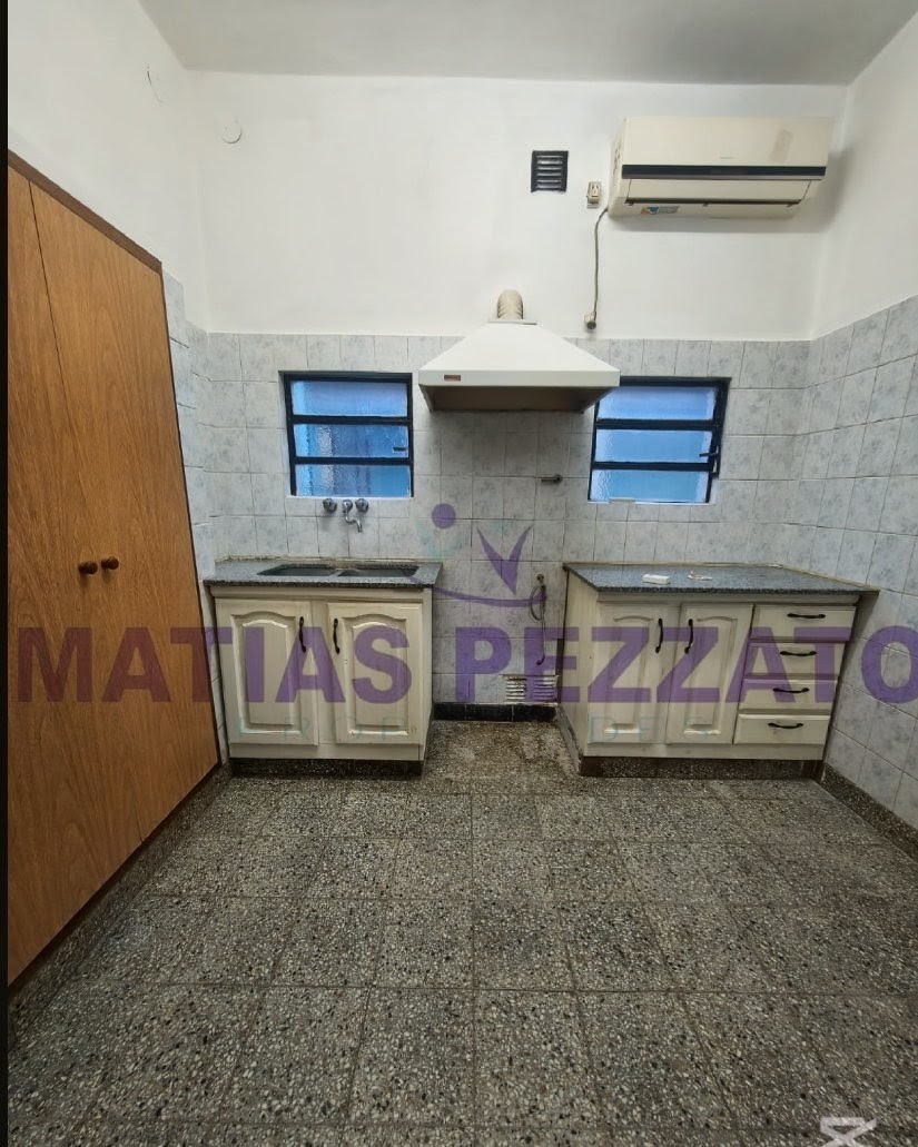 Casa en calle 34 e/ 6 y 78